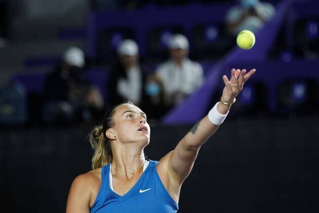 Aryna Sabalenka of Belarus in action against Paula Badosa of Spain, during a match of the AKRON WTA, Tennis Damen Finals tournament, in Guadalajara, Mexico, 11 November 2021. AKRON WTA Finals of Guadalajara !ACHTUNG: NUR REDAKTIONELLE NUTZUNG!  Copyright: xFranciscoxGuascox AME6583 20211112-f5c48c6e6e91f541a7e3d51bc77b68b6d0433bc4