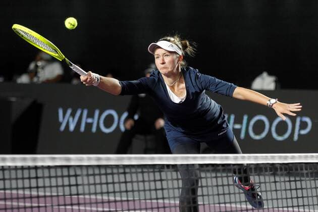 Barbora Krejcikova of Czech Republic in action against Sharon Fichman of Canada and Giuliana Olmos of Mexico, during a doubles match of the AKRON WTA, Tennis Damen Finals tournament, in Guadalajara , Mexico, 11 November 2021. AKRON WTA Finals of Guadalajara !ACHTUNG: NUR REDAKTIONELLE NUTZUNG!  Copyright: xFranciscoxGuascox AME6666 20211112-e1dc4de8f9c6fbaca2ae1b469409fc84e4d15f2f