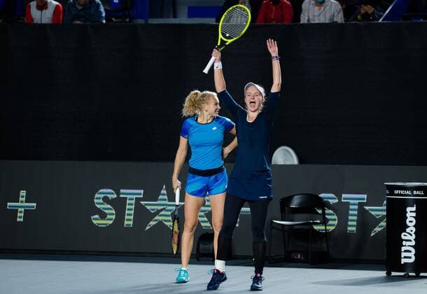 Mandatory Credit: Photo by Rob Prange Shutterstock (12596804ed) Katerina Siniakova & Barbora Krejcikova of the Czech Republic in action during the first round robin doubles match at the 2021 Akron WTA, Tennis Damen Finals Guadalajara WTA tennis tournament Akron WTA Finals, Day 2, Tennis, Panamerican Tennis Center Guadalajara, Mexico - 11 Nov 2021 Akron WTA Finals, Day 2, Tennis, Panamerican Tennis Center Guadalajara, Mexico - 11 Nov 2021  Copyright: xRobxPrange Shutterstockx 12596804ed