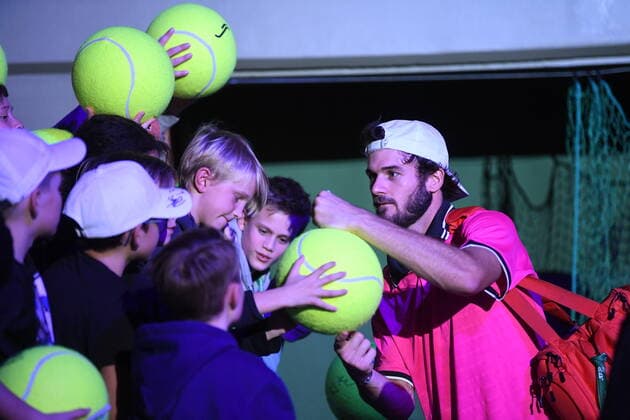 STOCKHOLM 20211112 Tommy Paul of USA signing atographers to young fans after he won the semi final against Frances Tiafoe of USA during Stockholm Open 2021 in at the Royal Tennis Hall Friday Nov 12, 2021 STOCKHOLM SWEDEN TENNIS x10080x,  Copyright: xFredrikxSandberg TTx STOCKHOLM OPEN TENNIS