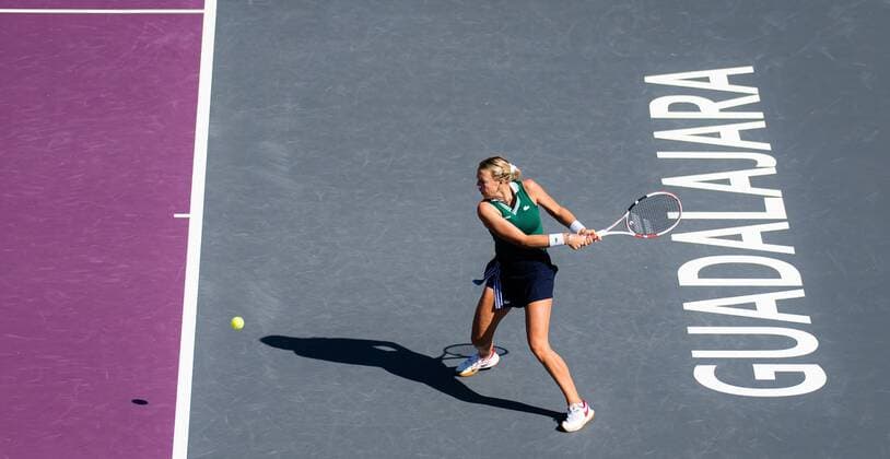 Mandatory Credit: Photo by Rob Prange Shutterstock (12596805b) Anett Kontaveit of Estonia in action during the second round robin doubles match at the 2021 Akron WTA, Tennis Damen Finals Guadalajara WTA tennis tournament Akron WTA Finals, Day 3, Tennis, Panamerican Tennis Center Guadalajara, Mexico - 12 Nov 2021 Akron WTA Finals, Day 3, Tennis, Panamerican Tennis Center Guadalajara, Mexico - 12 Nov 2021  Copyright: xRobxPrange Shutterstockx 12596805b