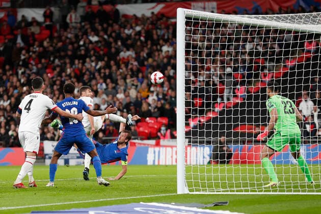 Sport Bilder des Tages England v Albania 2022 FIFA World Cup, WM, Weltmeisterschaft, Fussball Qualifiers Harry Kane of England scores his sides 5th goal and completes his Hat Trick during the 2022 FIFA World Cup Qualifiers Group I match at Wembley Stadium, London Content Not Available For UK Newspapers Copyright: xPaulxChestertonx FIL-16101-0085