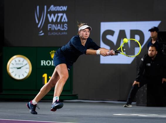 Mandatory Credit: Photo by Rob Prange Shutterstock (12596805cx) Barbora Krejcikova of the Czech Republic in action during the second round robin match at the 2021 Akron WTA, Tennis Damen Finals Guadalajara WTA tennis tournament Akron WTA Finals, Day 3, Tennis, Panamerican Tennis Center Guadalajara, Mexico - 12 Nov 2021 Akron WTA Finals, Day 3, Tennis, Panamerican Tennis Center Guadalajara, Mexico - 12 Nov 2021  Copyright: xRobxPrange Shutterstockx 12596805cx