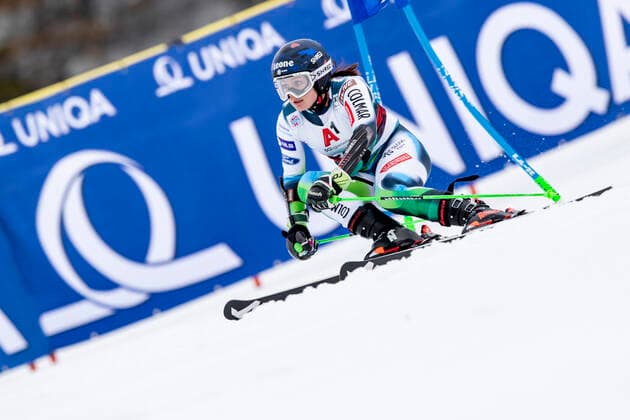 ALPINE SKIING - FIS WC Lech Zuers LECH,AUSTRIA,13.NOV.21 - ALPINE SKIING - FIS World Cup Lech Zuers, parallel giant slalom, ladies. Image shows Andreja Slokar (SLO).  GEPAxpictures xPatrickxSteiner