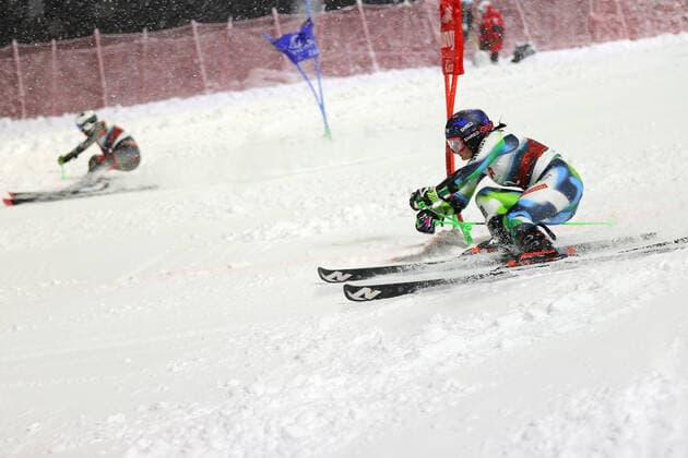 ALPINE SKIING - FIS WC Lech Zuers LECH,AUSTRIA,13.NOV.21 - ALPINE SKIING - FIS World Cup Lech Zuers, parallel giant slalom, ladies. Image shows Andreja Slokar (SLO) and Thea Louise Stjernesund (NOR).  GEPAxpictures xThomasxBachun