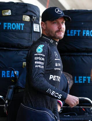 BOTTAS Valtteri (fin), Mercedes AMG F1 GP W12 E Performance, portrait during the Formula 1 Heineken Grande Premio De Sao Paulo 2021, Sao Paulo Grand Prix, 19th round of the 2021 FIA Formula One World Championship, WM, Weltmeisterschaft from November 12 to 14, 2021 on the Interlagos Circuit, in Sao Paulo, Brazil - F1 - SAO PAULO GRAND PRIX 2021 DPPI Panoramic  00121039_F12021GP19BRA_JK220694