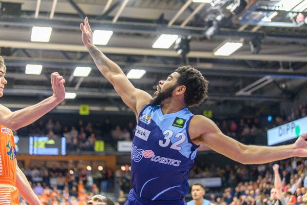 GER, BARMER 2 BBL, RASTA VECHTA VS EISBAEREN BREMERHAVEN 13 11 2021, Rasta Dome, Vechta, GER, BARMER 2 BBL, RASTA VECHTA VS EISBAEREN BREMERHAVEN pictured Carrington Love Eisbären Bremerhaven 32 nordphotoxGmbHxx xKokenge nph00001