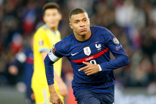 Paris, 13 November 2021, Europe World Cup Qualifiers Qatar 2022 France Kazakhstan v l ,Kylian MbappÃ FFF France goal celebration, celebrate the goal. Copyright: AntonioxBorga