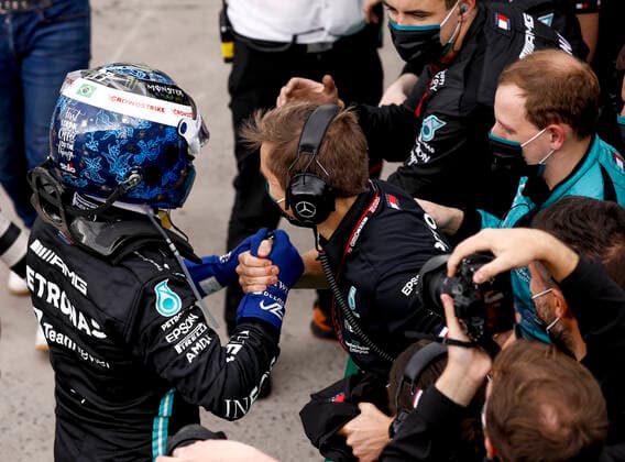 BOTTAS Valtteri (fin), Mercedes AMG F1 GP W12 E Performance, portrait during the Formula 1 Heineken Grande Premio De Sao Paulo 2021, Sao Paulo Grand Prix, 19th round of the 2021 FIA Formula One World Championship, WM, Weltmeisterschaft from November 12 to 14, 2021 on the Interlagos Circuit, in Sao Paulo, Brazil - F1 - SAO PAULO GRAND PRIX 2021 DPPI Panoramic  00121039_F12021GP19BRA_JK222986