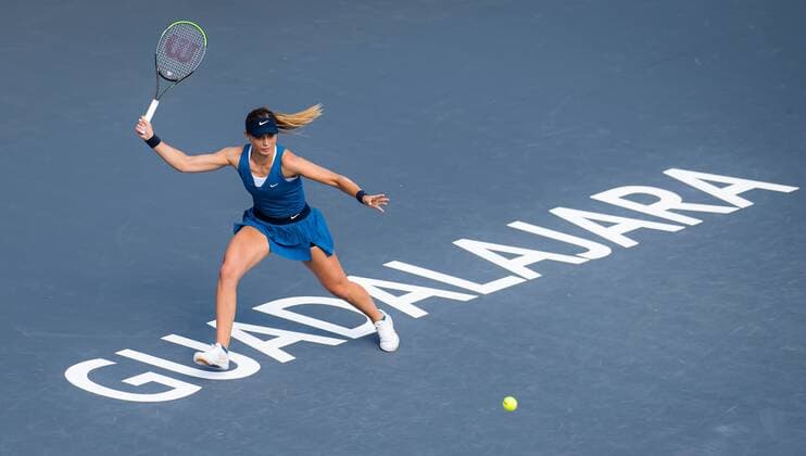 Mandatory Credit: Photo by Rob Prange Shutterstock (12596809n) Paula Badosa of Spain in action during the second round robin doubles match at the 2021 Akron WTA, Tennis Damen Finals Guadalajara WTA tennis tournament Akron WTA Finals, Day 4, Tennis, Panamerican Tennis Center Guadalajara, Mexico - 13 Nov 2021 Akron WTA Finals, Day 4, Tennis, Panamerican Tennis Center Guadalajara, Mexico - 13 Nov 2021  Copyright: xRobxPrange Shutterstockx 12596809n