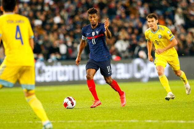 Paris, 13 November 2021, Europe World Cup Qualifiers Qatar 2022 France Kazakhstan v l , Kingsley Coman FFF France gives instructions, gestures, gesticulate with arms gives instructions, gesticulate Copyright: AntonioxBorga