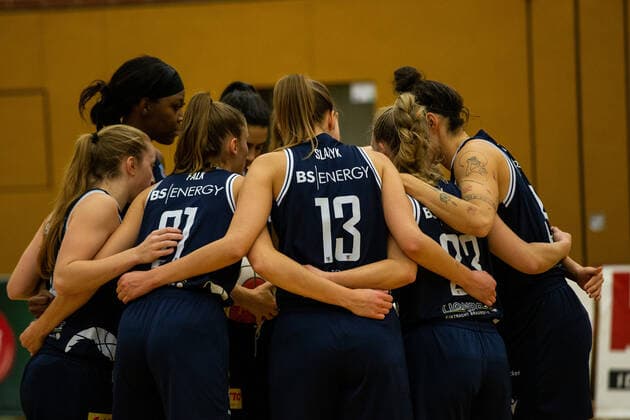 13 11 2021, 2 Toyota Womens Basketball Bundesliga North, DBBL, 2021 2022 season, womens, Chemcats Chemnitz Eintracht Braunschweig Eintracht Braunschweig
