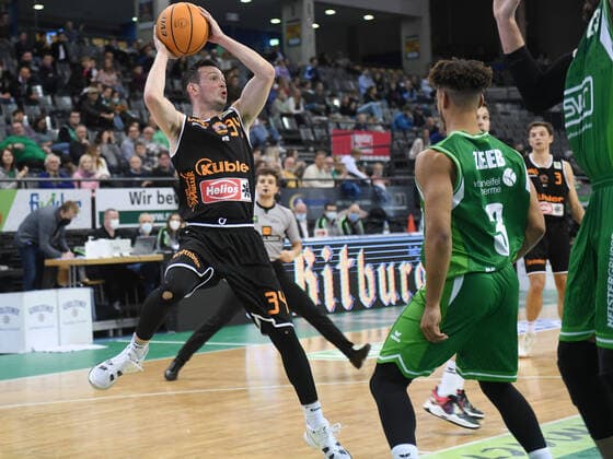 Cohn, Gladiators Trier vs Wiha Panthers Schwenningen, basketball, 2 Bundesliga, Pro A, season 2021 2022, 13 11 2021, Gladiators Trier vs Wiha Panthers Schwenningen, basketball, 2 Bundesliga, Pro A, season 2021 2022, 13 11 2021 Trier Copyright: xEibner-Pressefotox EP_WSR