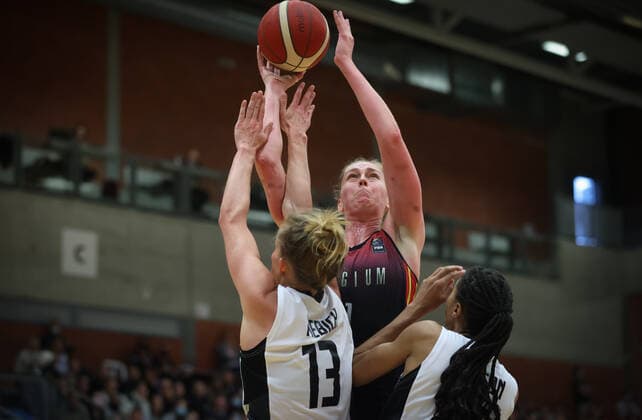 Germany s Leonie Fiebich and Belgium s Emma Meesseman fight for the ball during a basketball game between Belgian national basket team the Belgian Cats and Germany, Sunday 14 November 2021 in Kortrijk, a qualifier for the FIBA Women s EuroBasket 2023 tournament. VIRGINIExLEFOUR  x3135932x