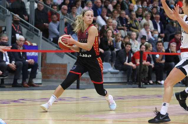 Belgium s Julie Allemand fights for the ball during a basketball game between Belgian national basket team the Belgian Cats and Germany, Sunday 14 November 2021 in Kortrijk, a qualifier for the FIBA Women s EuroBasket 2023 tournament. VIRGINIExLEFOUR  x3135933x