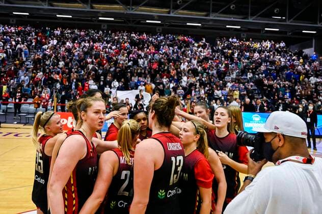 KORTRIJK, BELGIUM - NOVEMBER 14 : Emma Meesseman and Team Belgium celebrate after the FIBA Women s EuroBasket 2023 Qualifiers match between Belgium and Germany on November 14, 2021 in Kortrijk, Belgium, 14 11 2021 ( Belgium v Germany - FIBA Women s EuroBasket 2023 Qualifiers PhotoNews Panoramic 