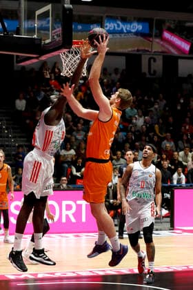 14 11 2021, easyCredit Basketball Bundesliga, Magentasport BBL Cup, 2020 2021 season, mens, Chemnitz Niners FC Bayern Munich Basketball Ivan KaraÄiÄ‡, Niners Chemnitz Chemnitz Fair Chemnitz Saxony Germany
