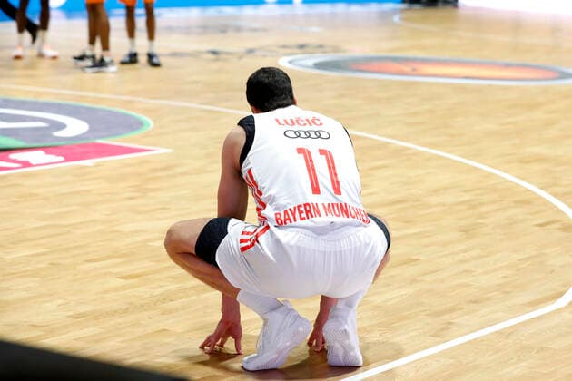 14 11 2021, easyCredit Basketball Bundesliga, Magentasport BBL Cup, 2020 2021 season, men, Chemnitz Niners FC Bayern Munich Basketball Vladimir Lucic, FC Bayern Munich Basketball on the ground Chemnitz Messe Chemnitz Sachsen Germany