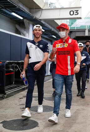10 Pierre Gasly FRA, Scuderia AlphaTauri Honda , 16 Charles Leclerc MON, Scuderia Ferrari Mission Winnow , F1 Grand Prix of Brazil at Autodromo Jose Carlos Pace on November 14, 2021 in Sao Paulo, Brazil Photo by HOCH ZWEI Sao Paulo Brazil