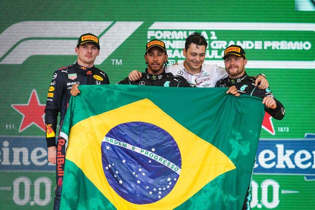 Podium: HAMILTON Lewis (gbr), Mercedes AMG F1 GP W12 E Performance, VERSTAPPEN Max (ned), Red Bull Racing Honda RB16B, BOTTAS Valtteri (fin), Mercedes AMG F1 GP W12 E Performance, portrait during the Formula 1 Heineken Grande Premio De Sao Paulo 2021, Sao Paulo Grand Prix, 19th round of the 2021 FIA Formula One World Championship, WM, Weltmeisterschaft from November 12 to 14, 2021 on the Interlagos Circuit, in Sao Paulo, Brazil - F1 - SAO PAULO GRAND PRIX 2021 - RACE DPPI Panoramic  20211114_GOODEN_FGO04849