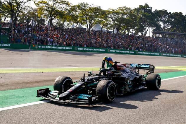 44 Lewis Hamilton GBR, Mercedes AMG Petronas F1 Team , F1 Grand Prix of Brazil at Autodromo Jose Carlos Pace on November 14, 2021 in Sao Paulo, Brazil Photo by HOCH ZWEI Sao Paulo Brazil