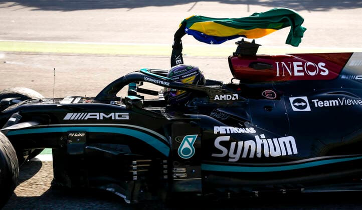 44 Lewis Hamilton GBR, Mercedes AMG Petronas F1 Team , F1 Grand Prix of Brazil at Autodromo Jose Carlos Pace on November 14, 2021 in Sao Paulo, Brazil Photo by HOCH ZWEI Sao Paulo Brazil