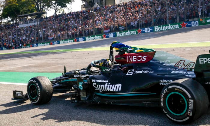 44 Lewis Hamilton GBR, Mercedes AMG Petronas F1 Team , F1 Grand Prix of Brazil at Autodromo Jose Carlos Pace on November 14, 2021 in Sao Paulo, Brazil Photo by HOCH ZWEI Sao Paulo Brazil