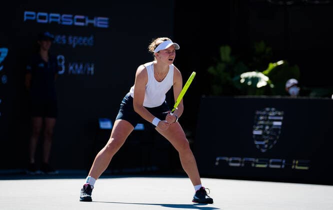 Mandatory Credit: Photo by Rob Prange Shutterstock (12596810q) Barbora Krejcikova of the Czech Republic in action during the third round robin match at the 2021 Akron WTA, Tennis Damen Finals Guadalajara WTA tennis tournament Akron WTA Finals, Day 5, Tennis, Panamerican Tennis Center Guadalajara, Mexico - 14 Nov 2021 Akron WTA Finals, Day 5, Tennis, Panamerican Tennis Center Guadalajara, Mexico - 14 Nov 2021  Copyright: xRobxPrange Shutterstockx 12596810q