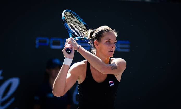 Mandatory Credit: Photo by Rob Prange Shutterstock (12596810f) Karolina Pliskova of the Czech Republic in action during the third round robin match at the 2021 Akron WTA, Tennis Damen Finals Guadalajara WTA tennis tournament Akron WTA Finals, Day 5, Tennis, Panamerican Tennis Center Guadalajara, Mexico - 14 Nov 2021 Akron WTA Finals, Day 5, Tennis, Panamerican Tennis Center Guadalajara, Mexico - 14 Nov 2021  Copyright: xRobxPrange Shutterstockx 12596810f