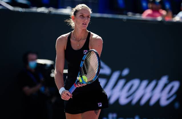 Mandatory Credit: Photo by Rob Prange Shutterstock (12596810a) Karolina Pliskova of the Czech Republic in action during the third round robin match at the 2021 Akron WTA, Tennis Damen Finals Guadalajara WTA tennis tournament Akron WTA Finals, Day 5, Tennis, Panamerican Tennis Center Guadalajara, Mexico - 14 Nov 2021 Akron WTA Finals, Day 5, Tennis, Panamerican Tennis Center Guadalajara, Mexico - 14 Nov 2021  Copyright: xRobxPrange Shutterstockx 12596810a