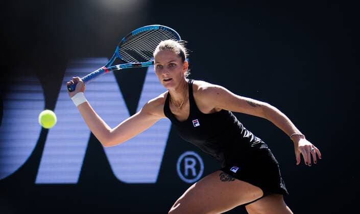 Mandatory Credit: Photo by Rob Prange Shutterstock (12596810d) Karolina Pliskova of the Czech Republic in action during the third round robin match at the 2021 Akron WTA, Tennis Damen Finals Guadalajara WTA tennis tournament Akron WTA Finals, Day 5, Tennis, Panamerican Tennis Center Guadalajara, Mexico - 14 Nov 2021 Akron WTA Finals, Day 5, Tennis, Panamerican Tennis Center Guadalajara, Mexico - 14 Nov 2021  Copyright: xRobxPrange Shutterstockx 12596810d