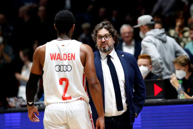 14 11 2021, easyCredit Basketball Bundesliga, Magentasport BBL Cup, 2020 2021 season, Men, Chemnitz Niners FC Bayern Munich Basketball Andrea Trinchieri Head Coach , FC Bayern Munich Basketball Chemnitz Messe Chemnitz Sachsen Germany