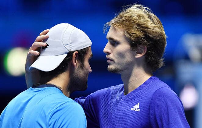 Sport Themen der Woche KW45 Sport Bilder des Tages November 14, 2021, TORINO, Italia: Matteo Berrettini of Italy and Alexander Zverev at the Nitto ATP, Tennis Herren Finals in Turin, Italy, 14 November 2021.ANSA ALESSANDRO DI MARCO Tennis: Nitto ATP Finals in Turin  - ZUMAa110 20211114_zaf_a110_047 Copyright: xAlessandroxDixMarcox