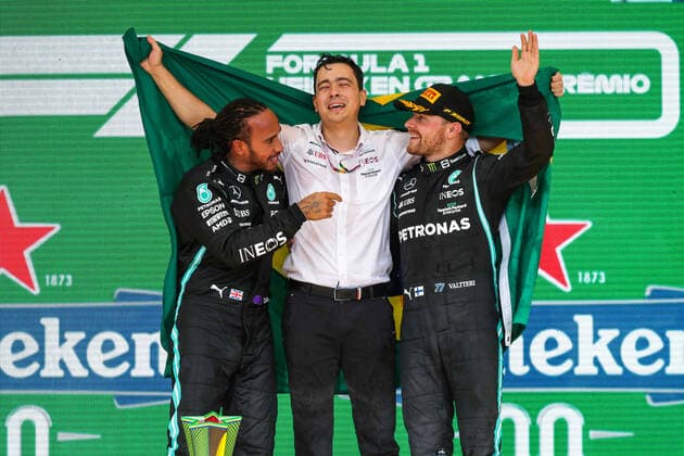 Podium: BOTTAS Valtteri (fin), Mercedes AMG F1 GP W12 E Performance, HAMILTON Lewis (gbr), Mercedes AMG F1 GP W12 E Performance, portrait during the Formula 1 Heineken Grande Premio De Sao Paulo 2021, Sao Paulo Grand Prix, 19th round of the 2021 FIA Formula One World Championship, WM, Weltmeisterschaft from November 12 to 14, 2021 on the Interlagos Circuit, in Sao Paulo, Brazil - F1 - SAO PAULO GRAND PRIX 2021 - RACE DPPI Panoramic  20211114_GOODEN_FGO04858