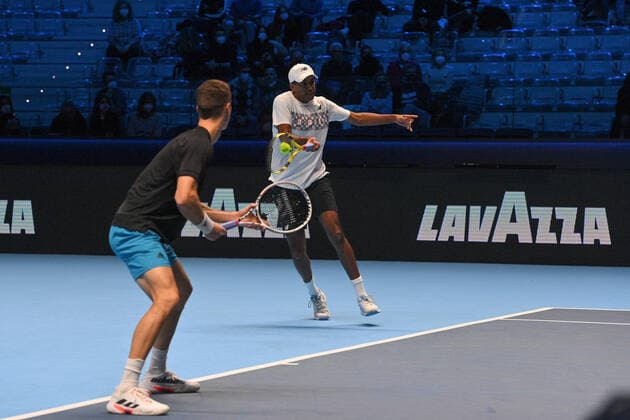 Photo Marco Alpozzi LaPresse November 15, 2021 Turin (Italy) Tennis Nitto ATP, Tennis Herren Finals - men s doubles - Round Robin Granollers Zeballos Vs Dodig Polasek In the pic: Jamie Murray (Great Britain), Bruno Soares (Brazil)  Copyright: xMarcoxAlpozzi LaPressex