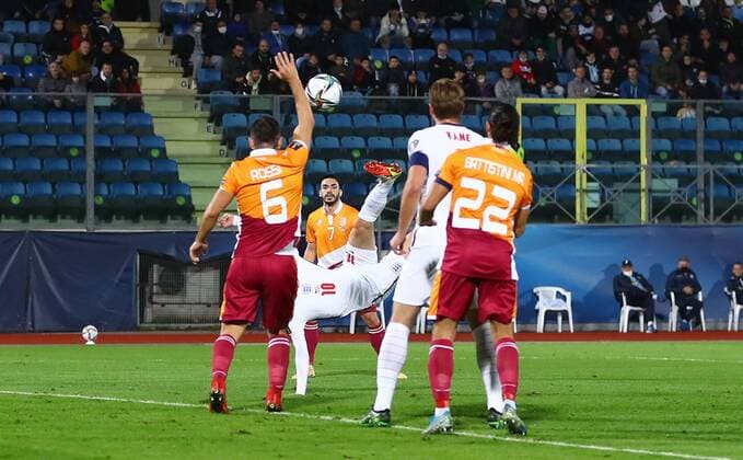 Mandatory Credit: Photo by Kieran McManus Shutterstock (12603417ai) Dante Rossi of San Marino is penalised for handball from a shot by Phil Foden of England San Marino v England, FIFA World Cup, WM, Weltmeisterschaft, Fussball 2022 Qualifying, Group I, Football, San Marino Stadium, Serravalle, San Marino - 15 Nov 2021 EDITORIAL USE ONLY No use with unauthorised audio, video, data, fixture lists, club league logos or live services. Online in-match use limited to 120 images, no video emulation. No use in betting, games or single club league player publications. San Marino v England, FIFA World Cup 2022 Qualifying, Group I, Football, San Marino Stadium, Serravalle, San Marino - 15 Nov 2021 EDITORIAL USE ONLY No use with unauthorised audio, video, data, fixture lists, club league logos or live services. Online in-match use limited to 120 images, no video emulation. No use in betting, games or single club league player publications. Copyright: xKieranxMcManus Shutterstockx 12603417ai