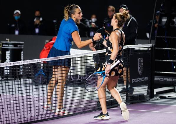 Mandatory Credit: Photo by Rob Prange Shutterstock (12596813cr) Aryna Sabalenka of Belarus & Maria Sakkari of Greece in action during the third round robin match at the 2021 Akron WTA, Tennis Damen Finals Guadalajara WTA tennis tournament Akron WTA Finals, Day 6, Tennis, Panamerican Tennis Center Guadalajara, Mexico - 15 Nov 2021 Akron WTA Finals, Day 6, Tennis, Panamerican Tennis Center Guadalajara, Mexico - 15 Nov 2021  Copyright: xRobxPrange Shutterstockx 12596813cr
