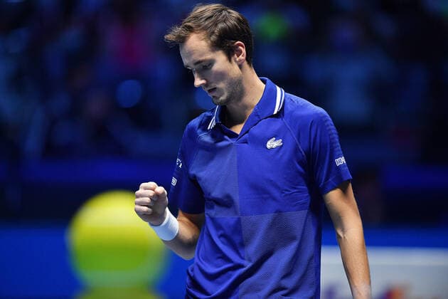 November 16, 2021, Turin, Italy: Daniil Medvedev of Russia reacts during the match against Alexander Zverev of German at the Nitto ATP, Tennis Herren Finals in Turin, Italy, 16 November 2021.ANSA ALESSANDRO DI MARCO Turin Italy - ZUMAa110 20211116_zaf_a110_024 Copyright: xAlessandroxDixMarcox