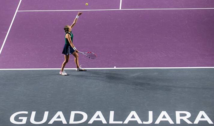 Mandatory Credit: Photo by Rob Prange Shutterstock (12596815ap) Anett Kontaveit of Estonia in action during the semi-final at the 2021 Akron WTA, Tennis Damen Finals Guadalajara WTA tennis tournament Akron WTA Finals, Day 7, Tennis, Panamerican Tennis Center Guadalajara, Mexico - 16 Nov 2021 Akron WTA Finals, Day 7, Tennis, Panamerican Tennis Center Guadalajara, Mexico - 16 Nov 2021  Copyright: xRobxPrange Shutterstockx 12596815ap