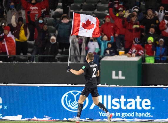 November 16, 2021, EDMONTON, ab, Canada: Canada s Alistair Johnston (2) parades the flag to celebrate the win over Mexico during World Cup Qualifiers in Edmonton, Tuesday, Nov. 16, 2021. Alistair Johnston  - ZUMAc35_ 20211116_zaf_c35_196 Copyright: xJasonxFransonx