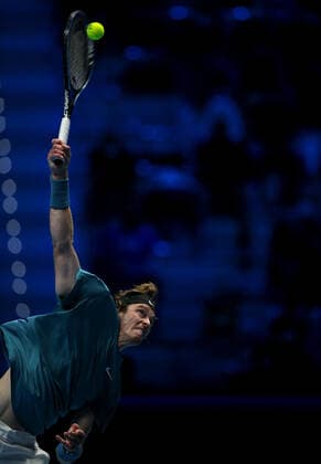 Mandatory Credit: Photo by Ella Ling Shutterstock (12603433aa) Andrey Rublev of Russia in action Nitto ATP, Tennis Herren World Tour Finals, Day 4, Tennis, Pala Alpitour, Turin, Italy - 17 Nov 2021 Nitto ATP World Tour Finals, Day 4, Tennis, Pala Alpitour, Turin, Italy - 17 Nov 2021  Copyright: xEllaxLing Shutterstockx 12603433aa