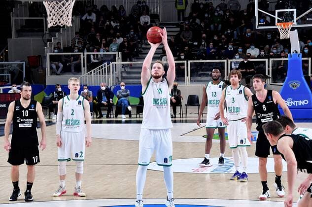 Aleksander Dziewa (Slask Wroclaw) during Dolomite Energia Trentino vs Slask Wroclaw, Basketball EuroCup Championship in Trento, Italy, November 17 2021  Copyright: xLorenaxBonapacex xIPAx xx 0