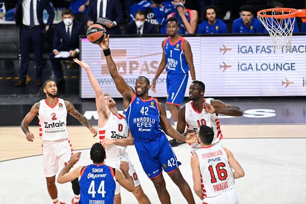 Basketball, Euroleague, Anadolu Efes Istanbul - Olympiacos Piraeus