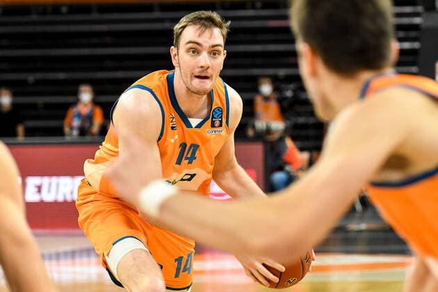 GER, EuroCup, ratiopharm Ulm vs Promitheas Patras 17 11 2021, ratiopharm arena, New Ulm, GER, EuroCup, ratiopharm Ulm vs Promitheas Patras, pictured Philipp Herkenhoff Ulm, 14. nordphotoxGmbHx xHafner nph00200
