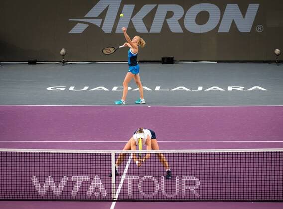 Mandatory Credit: Photo by Rob Prange Shutterstock (12596816a) Barbora Krejcikova of the Czech Republic & Katerina Siniakova of the Czech Republic in action during the doubles final of the 2021 Akron WTA, Tennis Damen Finals Guadalajara WTA tennis tournament Akron WTA Finals, Day 8, Tennis, Panamerican Tennis Center Guadalajara, Mexico - 17 Nov 2021 Akron WTA Finals, Day 8, Tennis, Panamerican Tennis Center Guadalajara, Mexico - 17 Nov 2021  Copyright: xRobxPrange Shutterstockx 12596816a