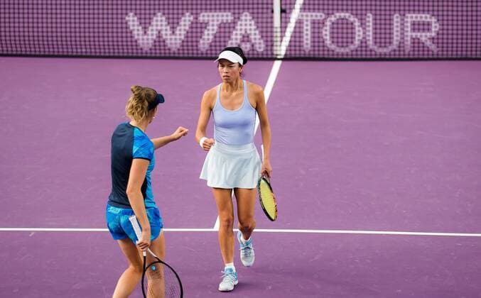 Mandatory Credit: Photo by Rob Prange Shutterstock (12596816m) Su-Wei Hsieh of Chinese Taipeh & Elise Mertens of Belgium in action during the doubles final of the 2021 Akron WTA, Tennis Damen Finals Guadalajara WTA tennis tournament Akron WTA Finals, Day 8, Tennis, Panamerican Tennis Center Guadalajara, Mexico - 17 Nov 2021 Akron WTA Finals, Day 8, Tennis, Panamerican Tennis Center Guadalajara, Mexico - 17 Nov 2021  Copyright: xRobxPrange Shutterstockx 12596816m
