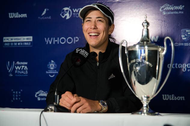 November 17, 2021, GUADALAJARA, MEXICO: Garbine Muguruza of Spain talks to the media alongside the champions trophy after winning the final of the 2021 Akron WTA, Tennis Damen Finals Guadalajara WTA tennis tournament GUADALAJARA MEXICO - ZUMAa181 20211117_zaa_a181_125 Copyright: xRobxPrangex