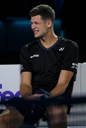 Mandatory Credit: Photo by Ella Ling Shutterstock (12604977z) Hubert Hurkacz of Poland frustrated Nitto ATP, Tennis Herren World Tour Finals, Day 5, Tennis, Pala Alpitour, Turin, Italy - 18 Nov 2021 Nitto ATP World Tour Finals, Day 5, Tennis, Pala Alpitour, Turin, Italy - 18 Nov 2021 Copyright: xEllaxLing Shutterstockx 12604977z