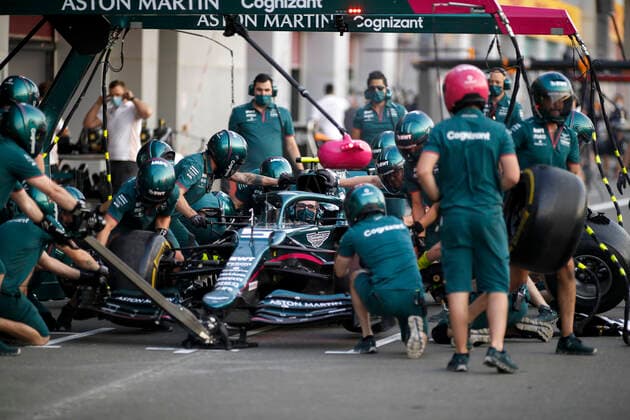 Aston Martin Cognizant F1 Team during pit stop practice, F1 Grand Prix of Qatar at Losail International Circuit on November 18, 2021 in Doha, Qatar Photo by HOCH ZWEI Doha Qatar