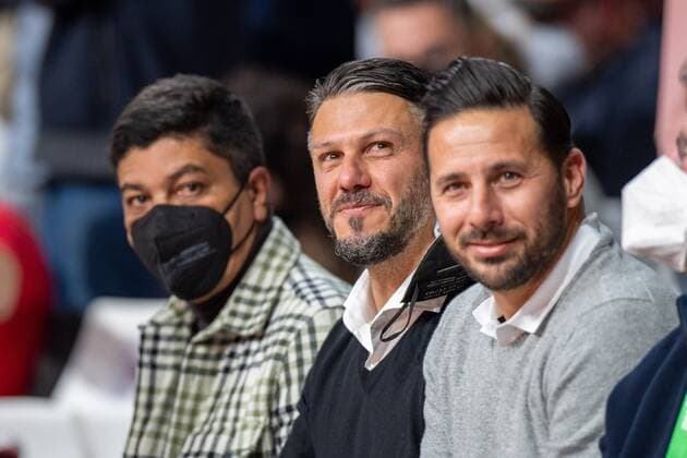 Martin Demichelis coach FC Bayern II , FC Bayern Basketball vs Panathinaikos Athens, Euroleague, 18 11 2021 Munich Bavaria Germany Copyright: xkolbert-press UlrichxGamelx